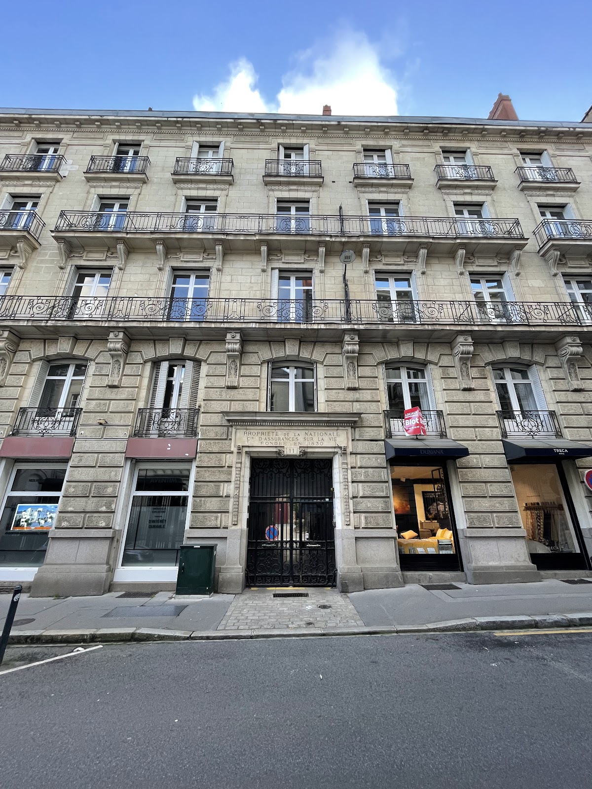 LE PETIT HÔTEL - Écrin de coiffure - photo 2