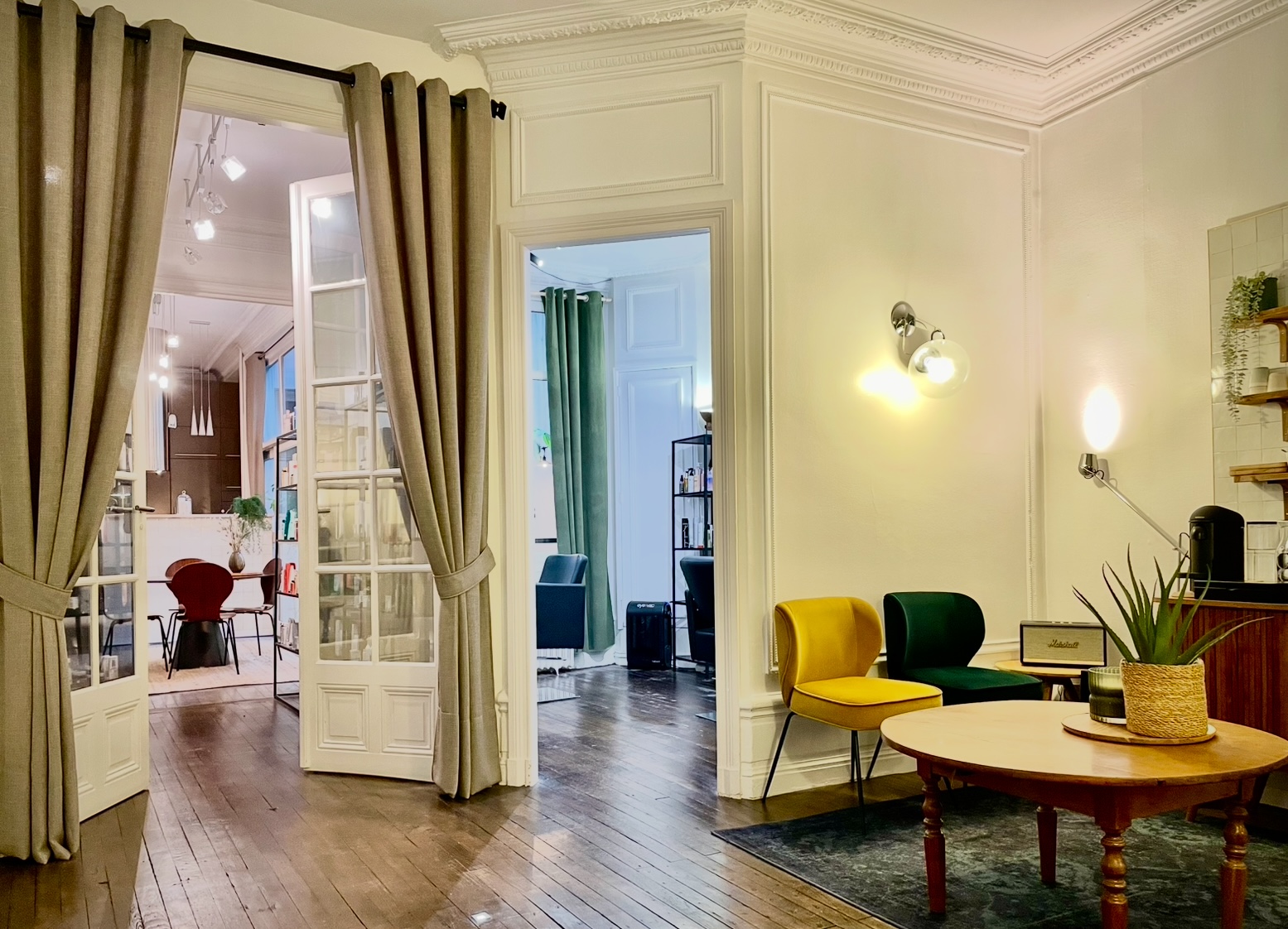 LE PETIT HÔTEL - Écrin de coiffure - photo 3